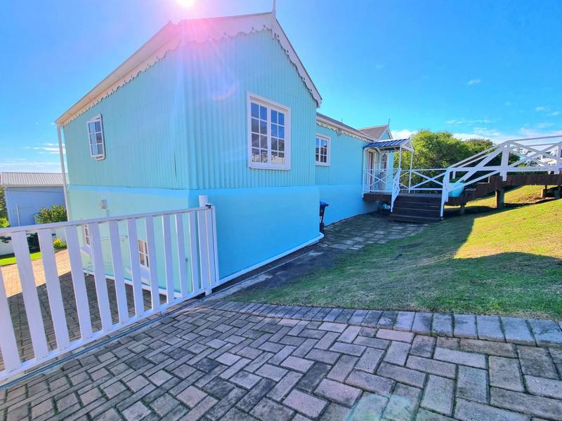 4 Bedroom Property for Sale in Aston Bay Eastern Cape